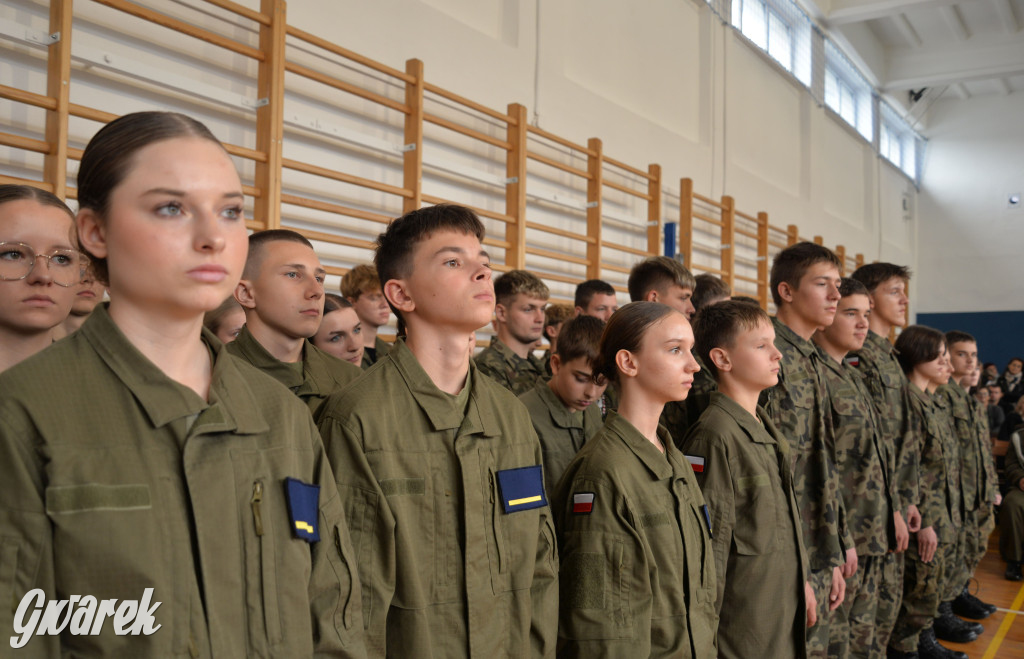 Ślubowanie i święto nauczycieli w Kolejówce