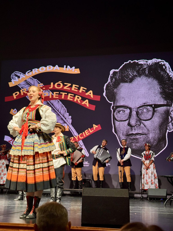 Nasza nauczycielka w finale konkursu