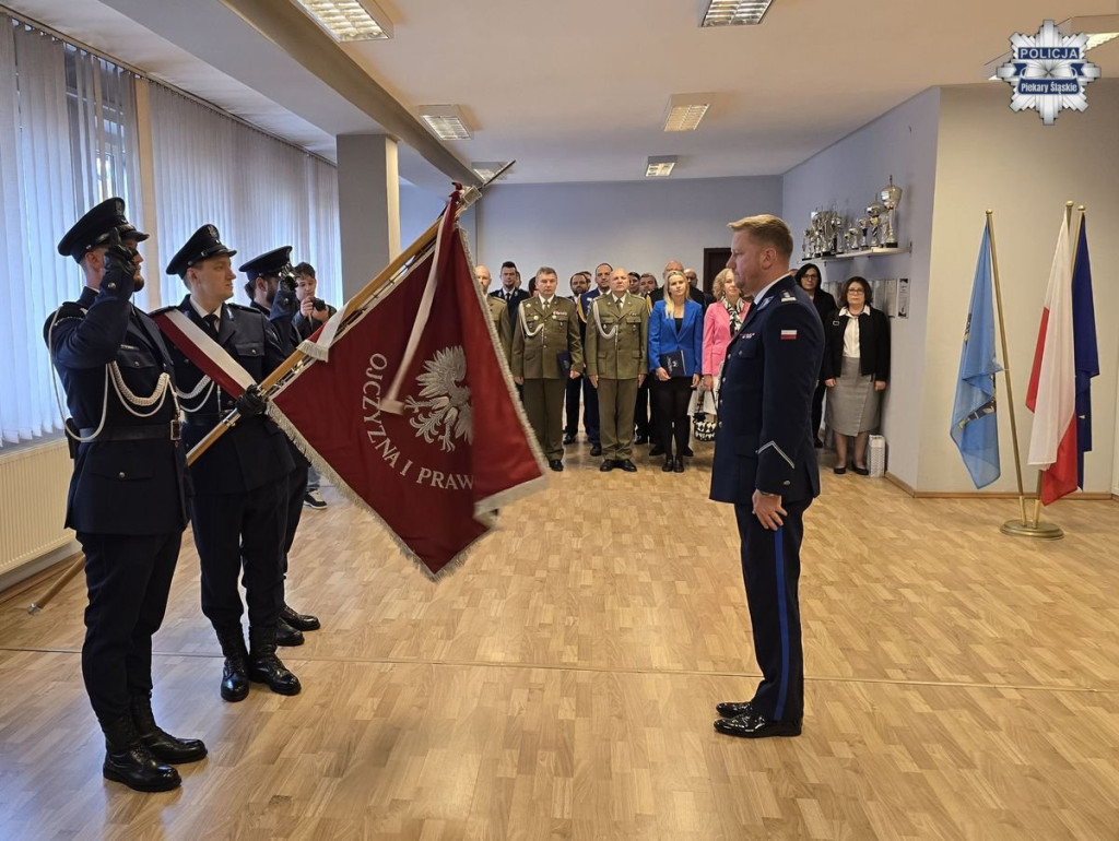 Zmiana warty w policji w Piekarach Śląskich