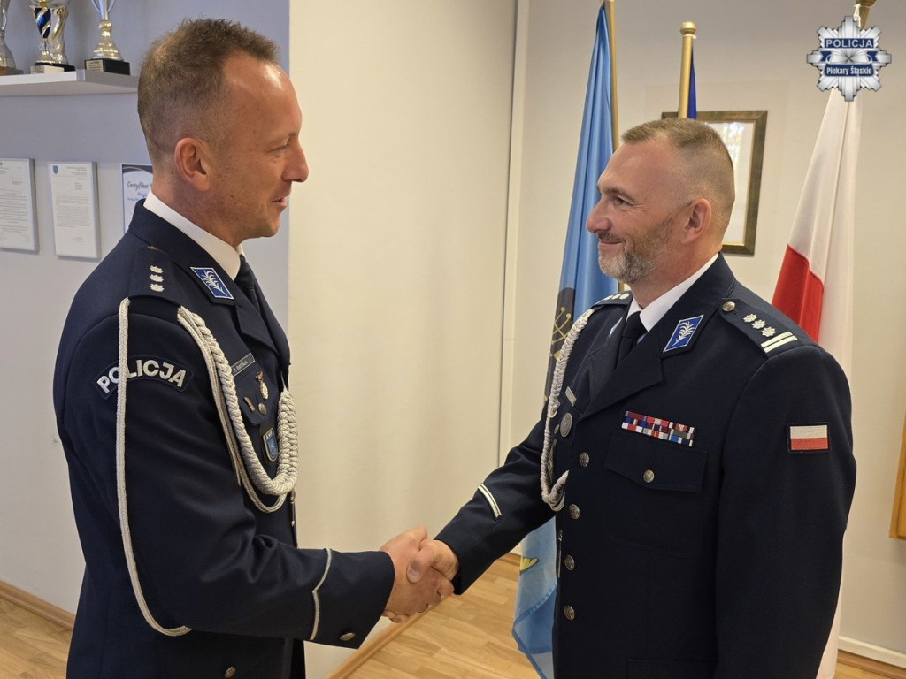 Zmiana warty w policji w Piekarach Śląskich