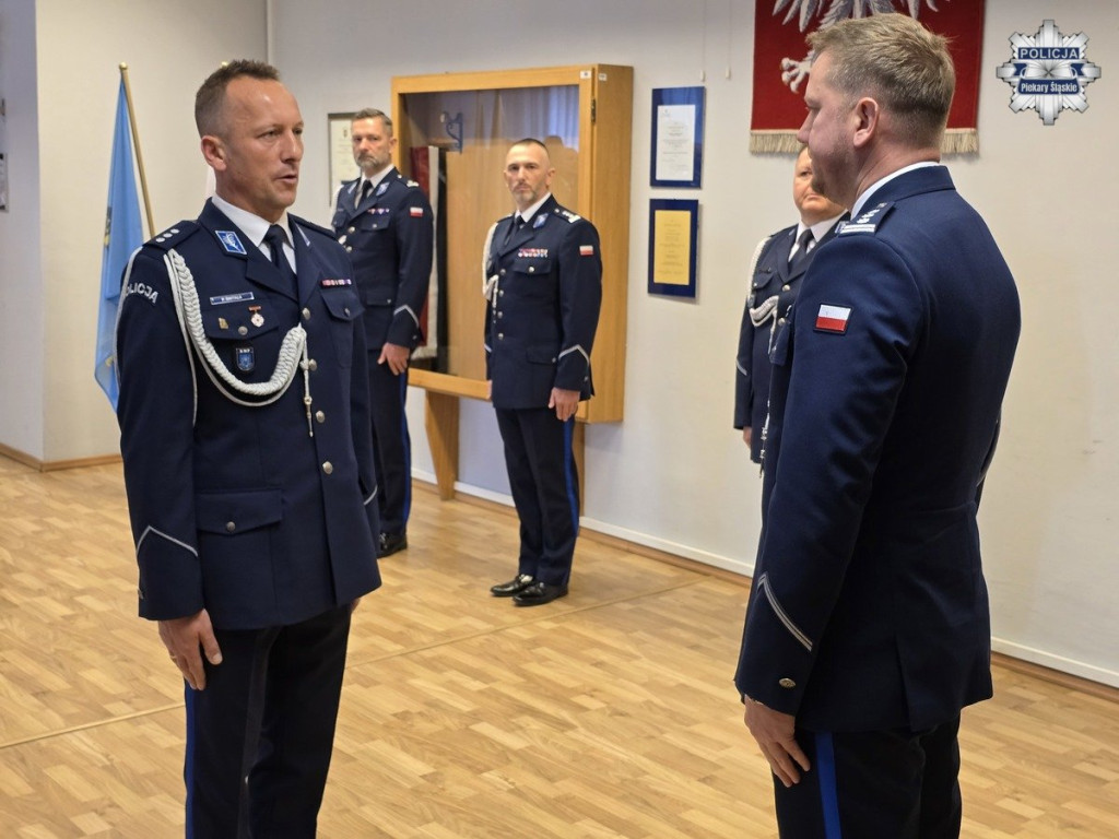 Zmiana warty w policji w Piekarach Śląskich