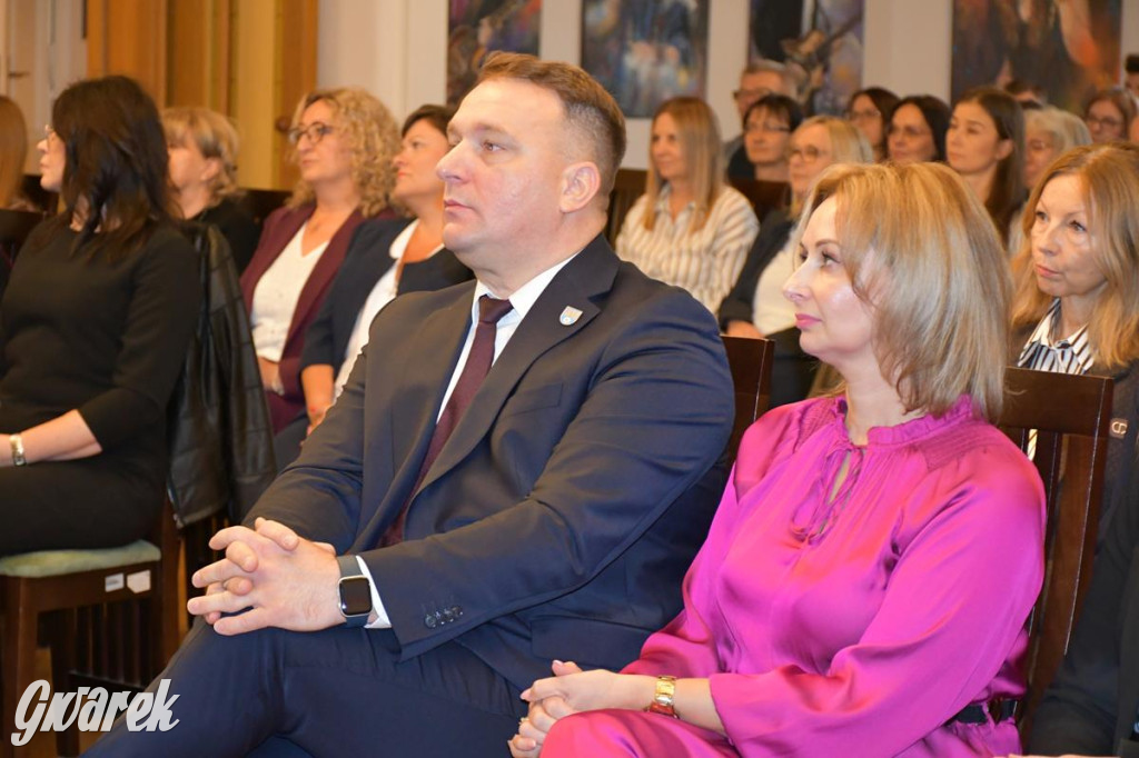 Powiatowy Dzień Edukacji Narodowej w pałacu w Nakle Śl.