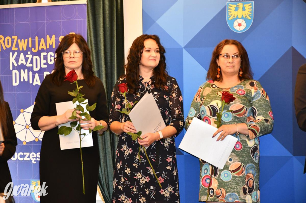 Powiatowy Dzień Edukacji Narodowej w pałacu w Nakle Śl.