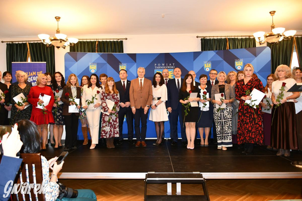 Powiatowy Dzień Edukacji Narodowej w pałacu w Nakle Śl.