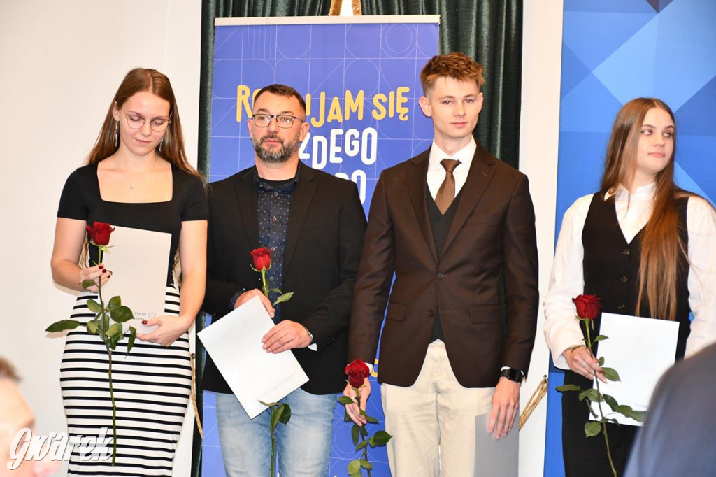 Powiatowy Dzień Edukacji Narodowej w pałacu w Nakle Śl.