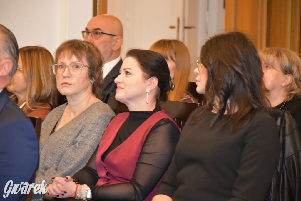 Powiatowy Dzień Edukacji Narodowej w pałacu w Nakle Śl.