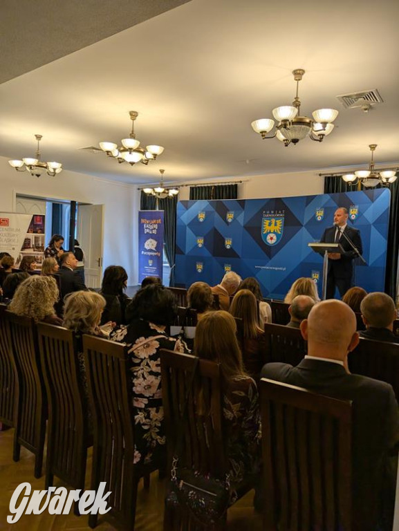 Powiatowy Dzień Edukacji Narodowej w pałacu w Nakle Śl.