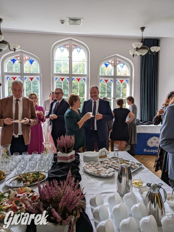 Powiatowy Dzień Edukacji Narodowej w pałacu w Nakle Śl.