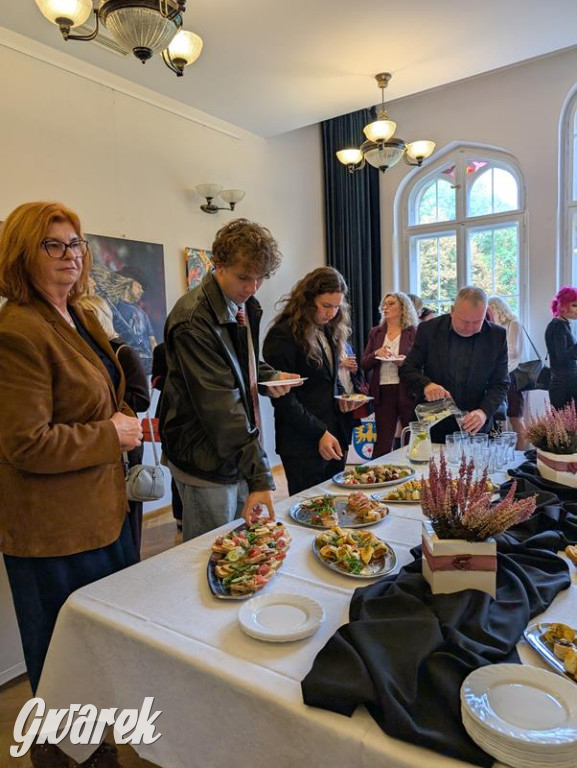 Powiatowy Dzień Edukacji Narodowej w pałacu w Nakle Śl.