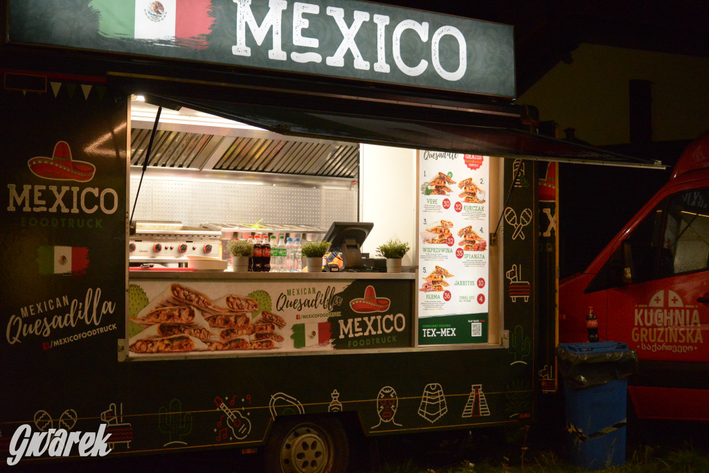 Żarciowozy w Tarnowskich Górach. Co i za ile?