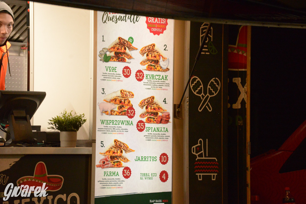 Żarciowozy w Tarnowskich Górach. Co i za ile?