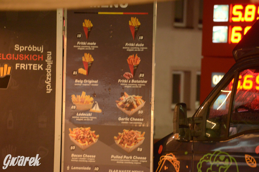 Żarciowozy w Tarnowskich Górach. Co i za ile?