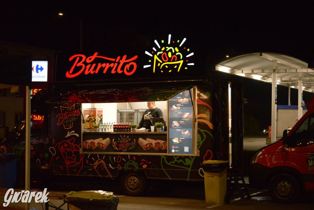 Żarciowozy w Tarnowskich Górach. Co i za ile?