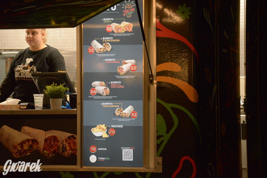 Żarciowozy w Tarnowskich Górach. Co i za ile?