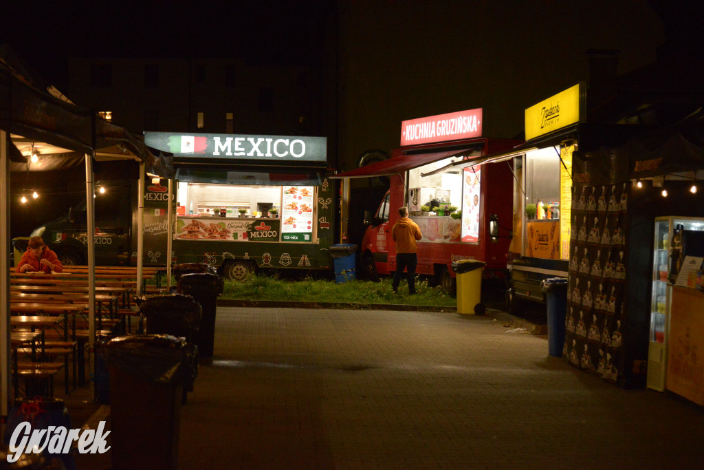 Żarciowozy w Tarnowskich Górach. Co i za ile?