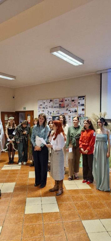 Drzewa, konkurs i pokaz mody