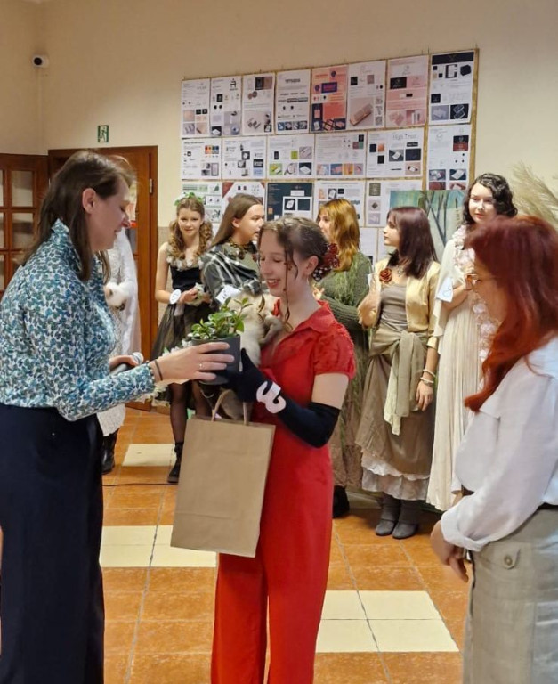 Drzewa, konkurs i pokaz mody