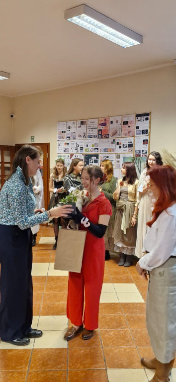 Drzewa, konkurs i pokaz mody