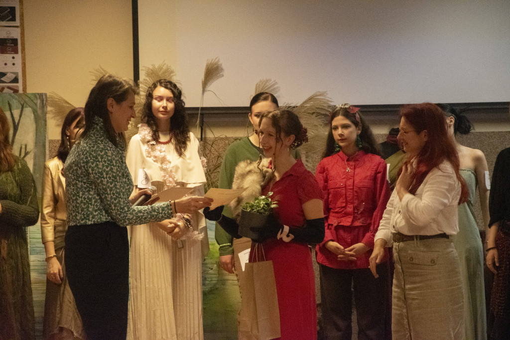 Drzewa, konkurs i pokaz mody