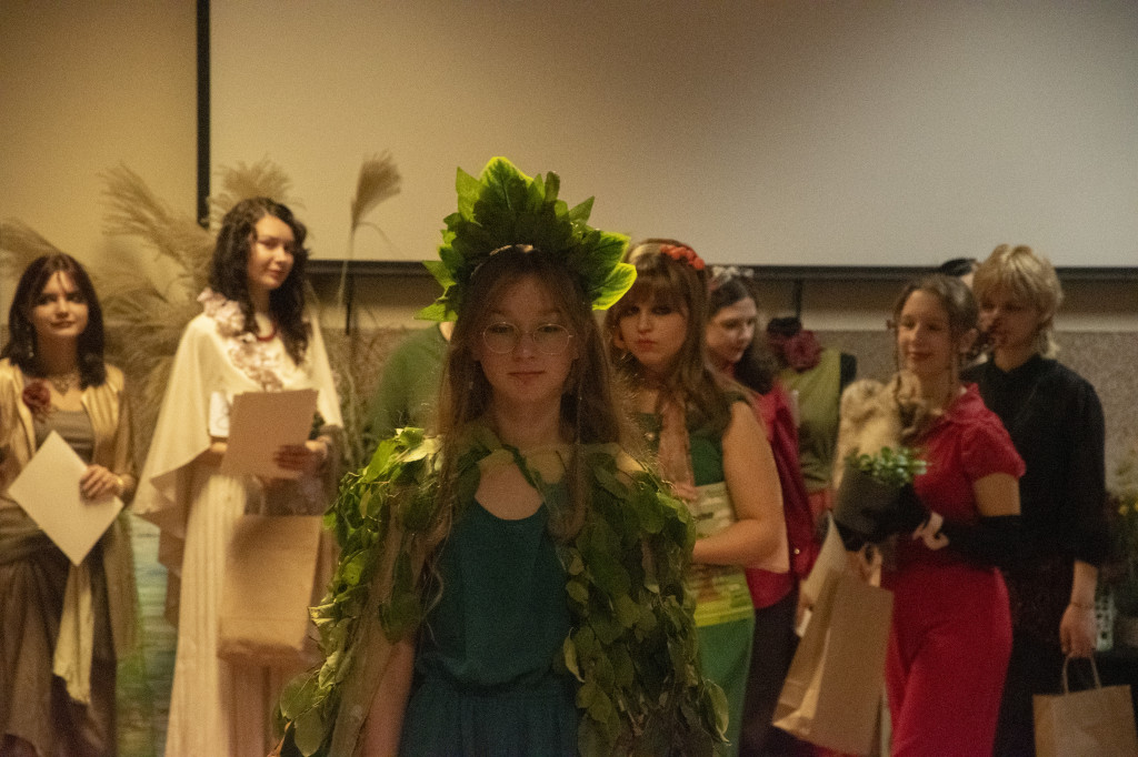 Drzewa, konkurs i pokaz mody