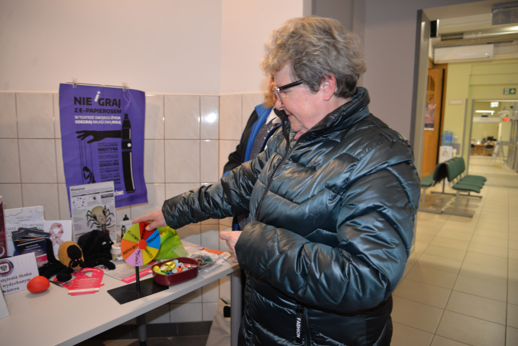 Tarnowskie Góry. ZUS dla seniorów, smakołyki i zdrowie