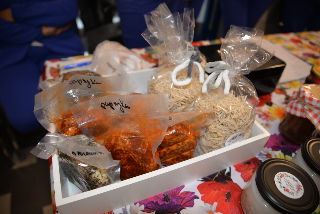 Tarnowskie Góry. ZUS dla seniorów, smakołyki i zdrowie