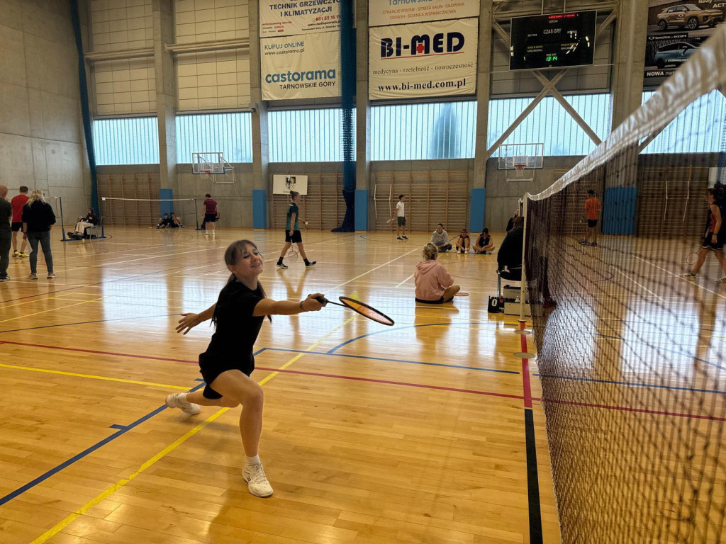 Powiat tarnogórski. Sempa i Radzionków górą