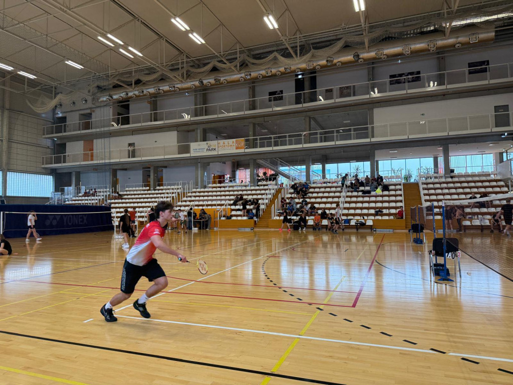 Powiat tarnogórski. Sempa i Radzionków górą