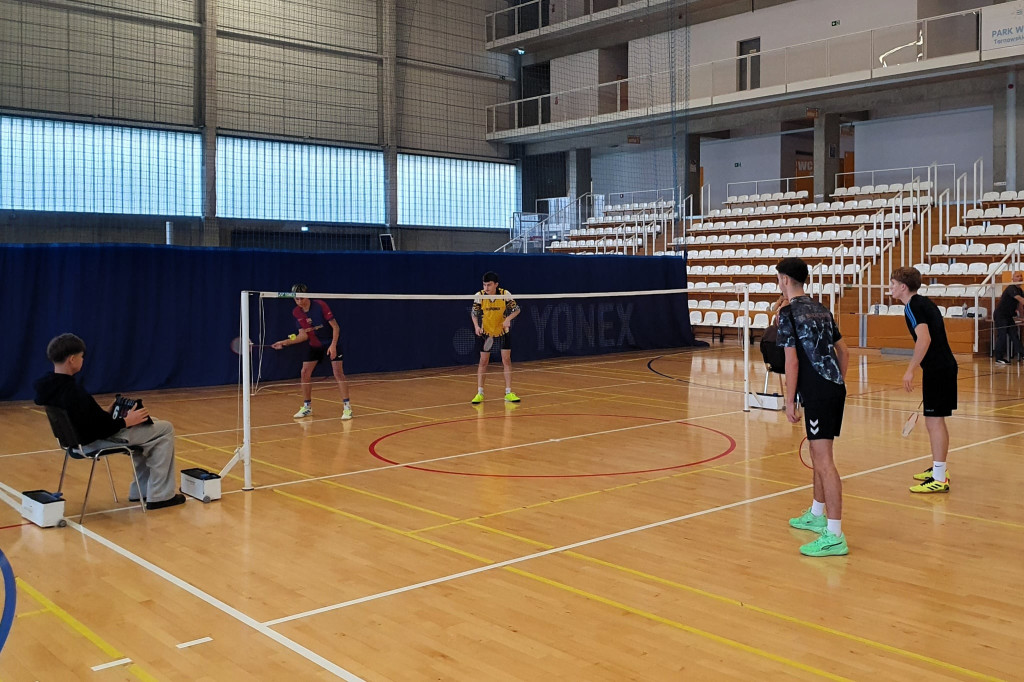 Powiat tarnogórski. Sempa i Radzionków górą