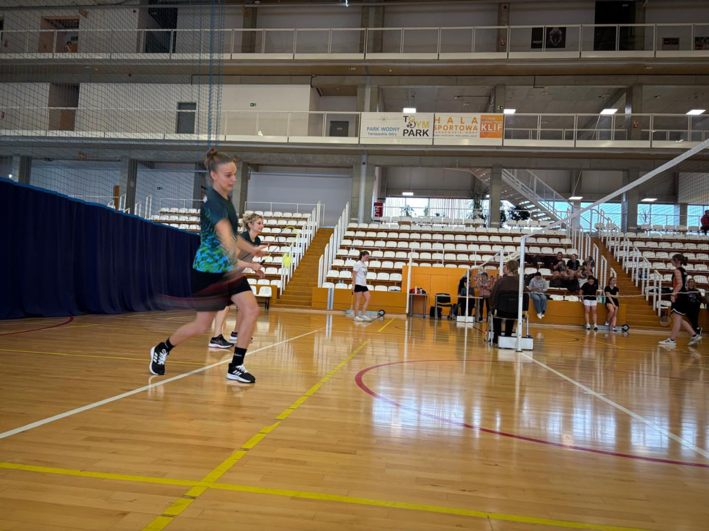 Powiat tarnogórski. Sempa i Radzionków górą