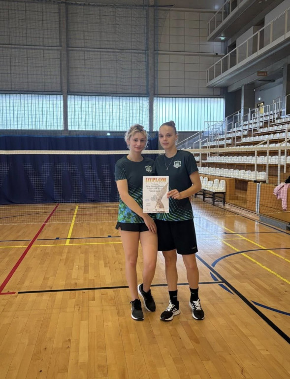 Powiat tarnogórski. Sempa i Radzionków górą