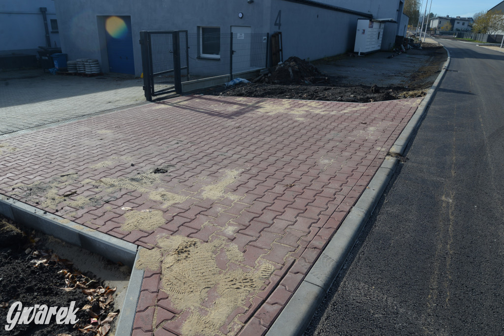 Tarnowskie Góry. Rozbudowa dróg, asfalt już jest