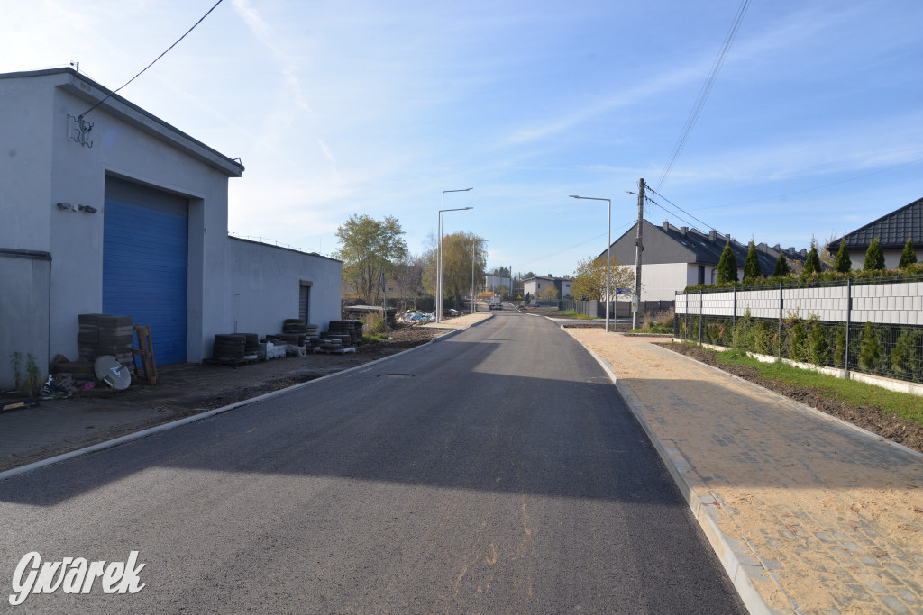 Tarnowskie Góry. Rozbudowa dróg, asfalt już jest