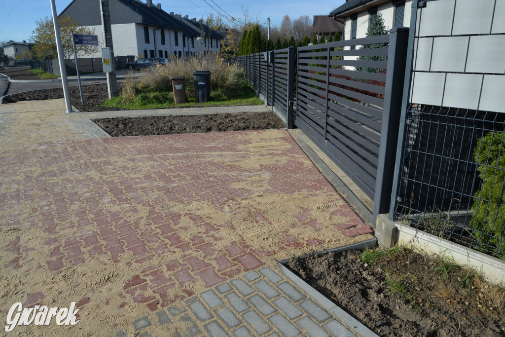 Tarnowskie Góry. Rozbudowa dróg, asfalt już jest