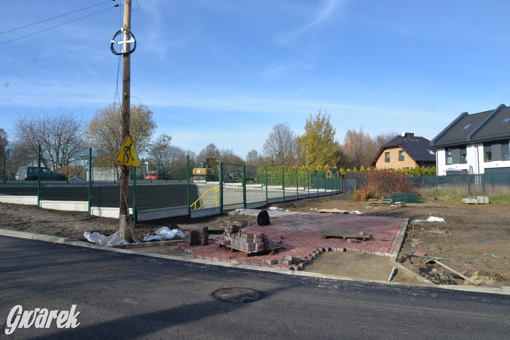 Tarnowskie Góry. Rozbudowa dróg, asfalt już jest