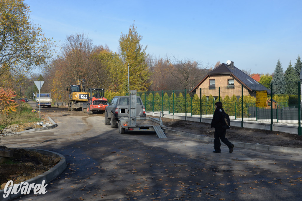 Tarnowskie Góry. Rozbudowa dróg, asfalt już jest