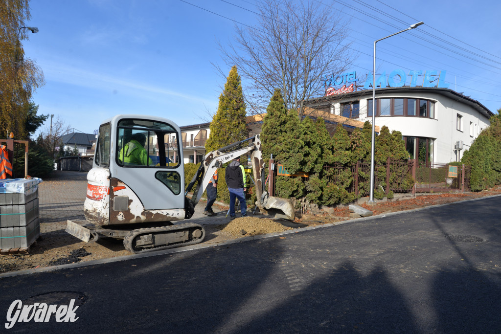 Tarnowskie Góry. Rozbudowa dróg, asfalt już jest