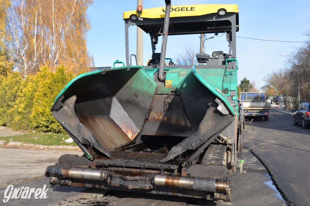 Tarnowskie Góry. Rozbudowa dróg, asfalt już jest
