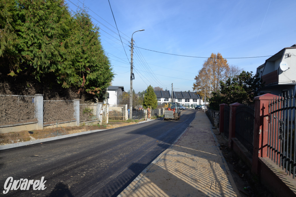 Tarnowskie Góry. Rozbudowa dróg, asfalt już jest