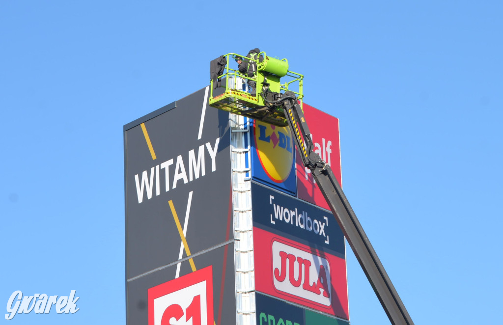 Tarnowskie Góry. Centrum handlowe S1 prawie gotowe