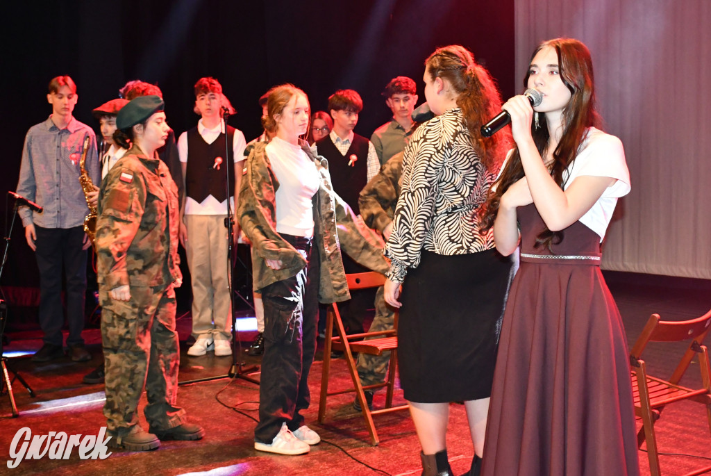 Ekonomik na scenie TCK, czyli konkurs pieśni