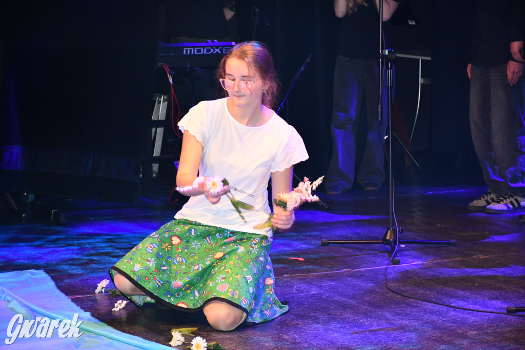 Ekonomik na scenie TCK, czyli konkurs pieśni