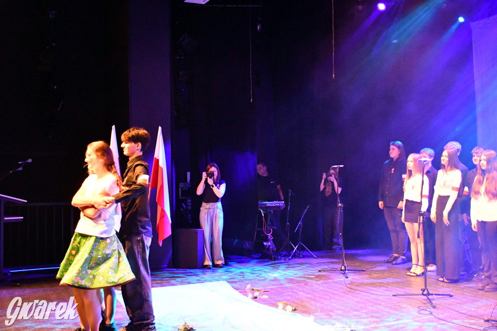 Ekonomik na scenie TCK, czyli konkurs pieśni