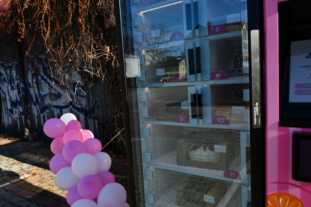 Tarnowskie Góry. Ciastomat, czyli słodkości 24/7