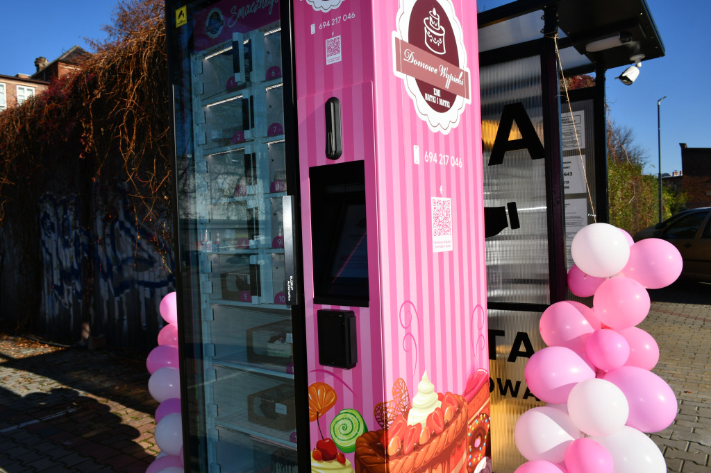 Tarnowskie Góry. Ciastomat, czyli słodkości 24/7