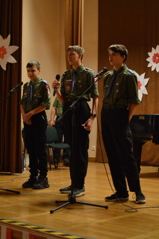 Tarnowskie Góry. Harcerskie śpiewanie