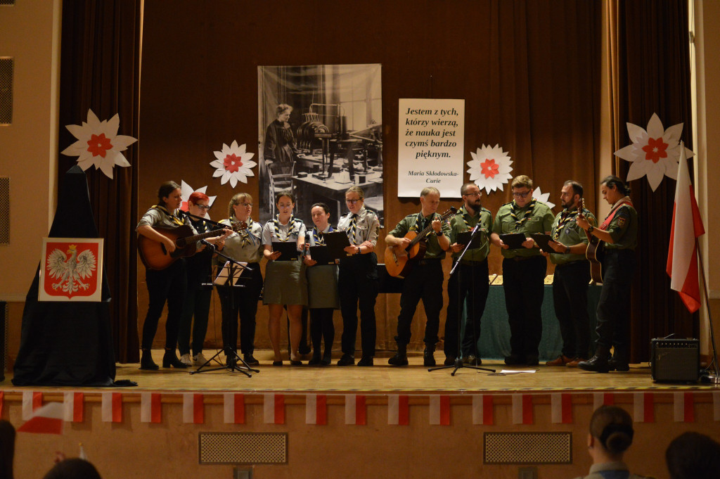 Tarnowskie Góry. Harcerskie śpiewanie