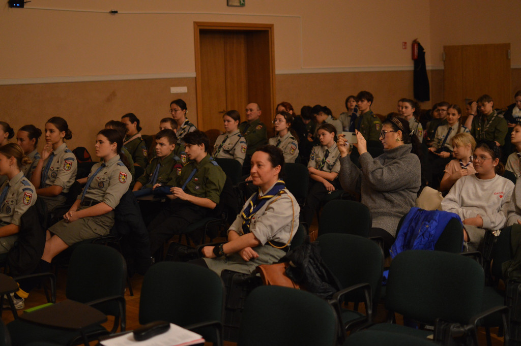 Tarnowskie Góry. Harcerskie śpiewanie