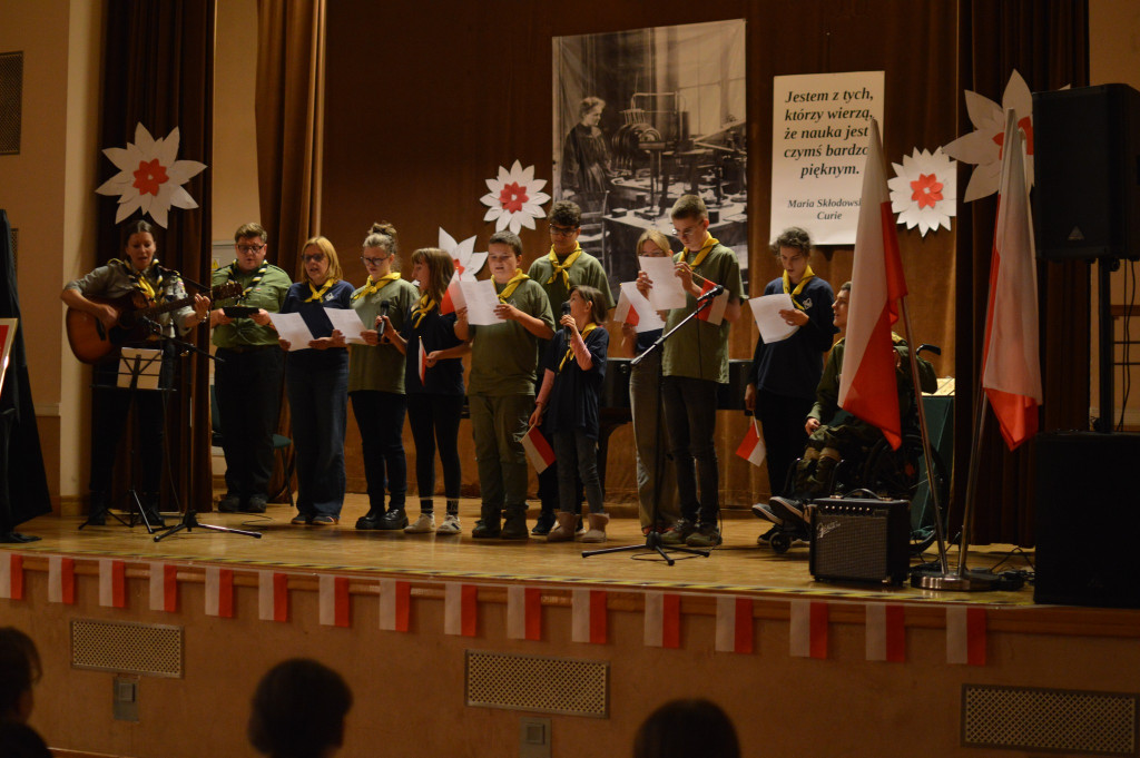 Tarnowskie Góry. Harcerskie śpiewanie