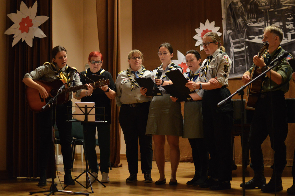 Tarnowskie Góry. Harcerskie śpiewanie